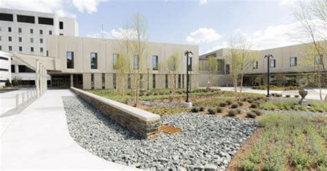 New mental health center opens in Saratoga